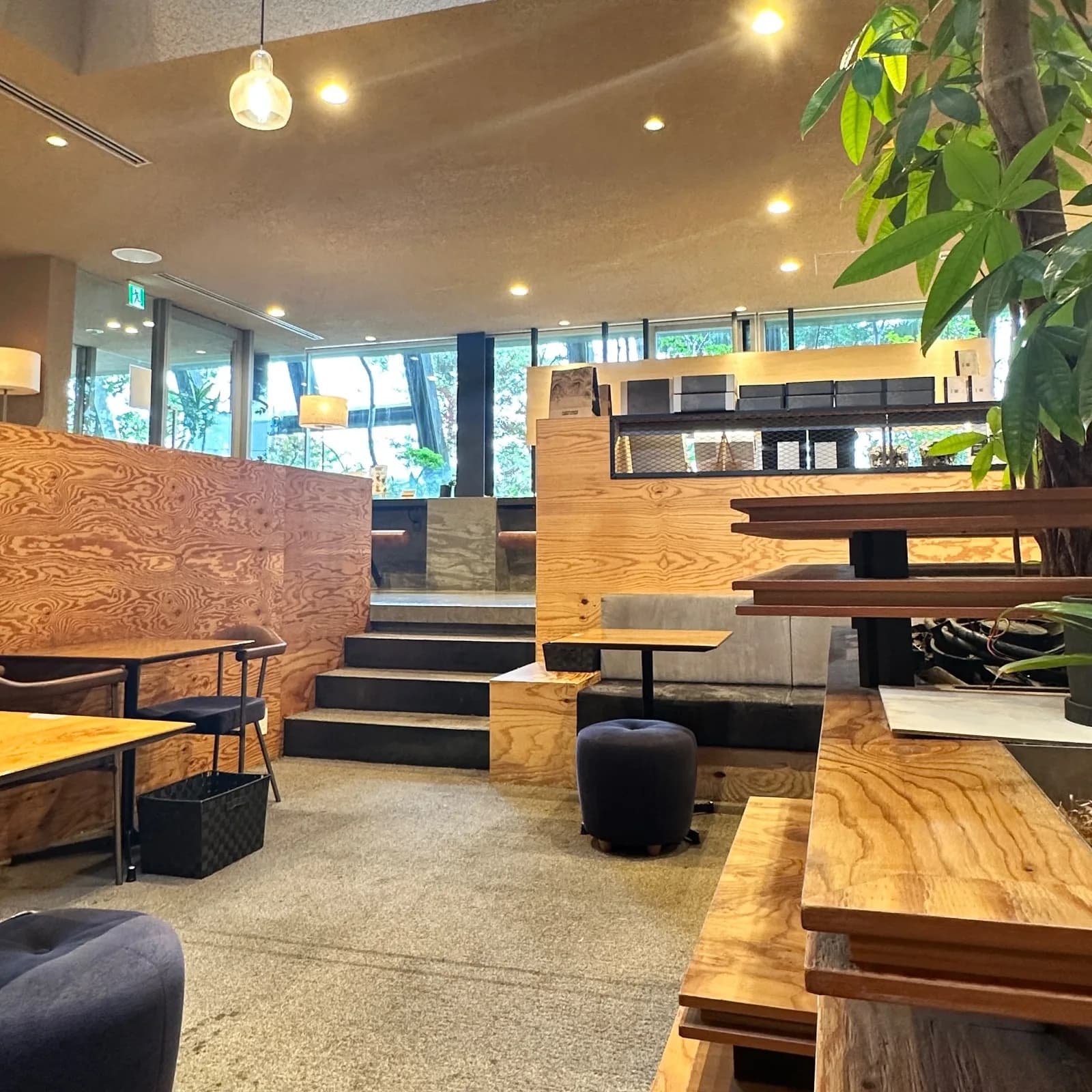 FLATWHITE COFFEE FACTORY の写真
