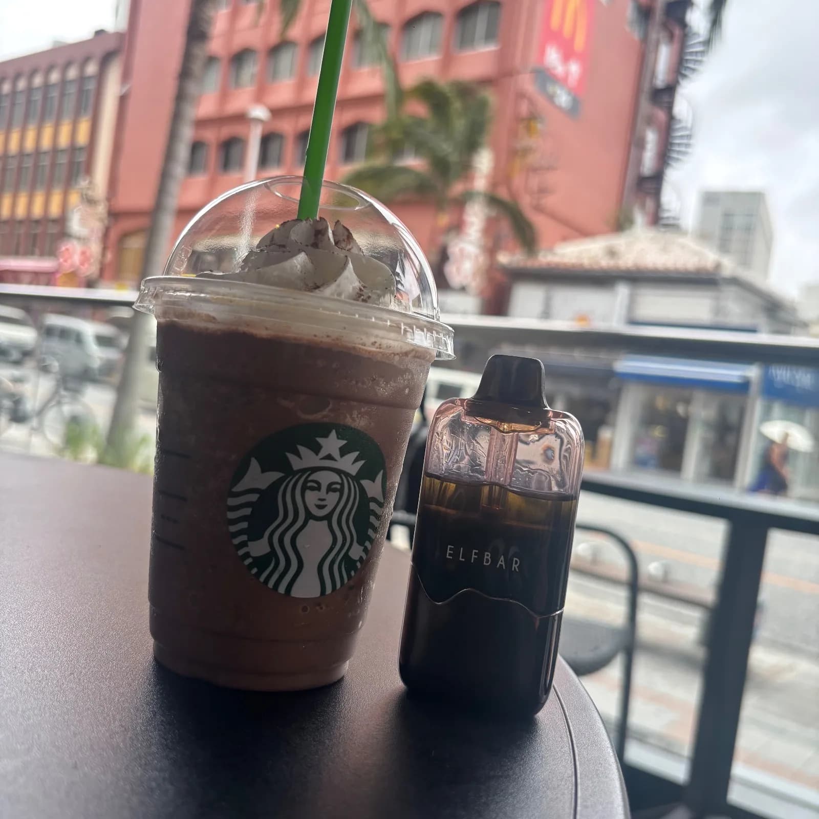 スターバックス コーヒー 那覇国際通り牧志店 の写真